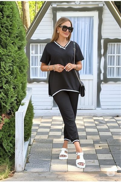 Esra Butik Hane Women's Ribbed Detail V-Neck Short Sleeve Double Suit