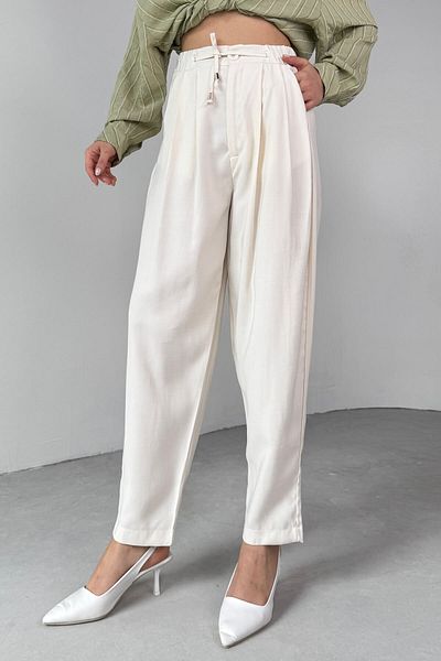 Cappmoda PNT-07416 Κρεμ παντελόνι καρότο με κορδόνι στη μέση