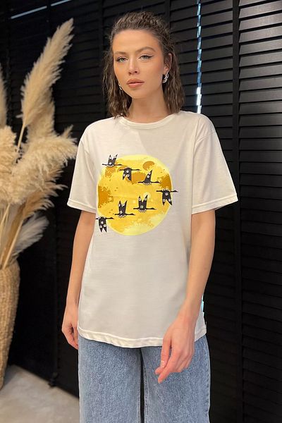 GÜLSELİ Tricou de damă cu imprimeu crem cu decolteu rotund brodat cu piatră