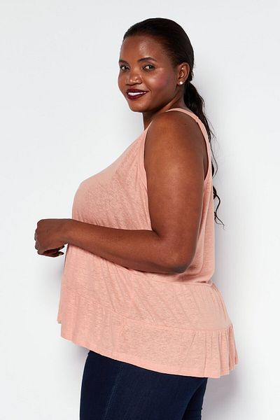 Steve Madden Women V Neck Sleeveless Plain Top, Rose