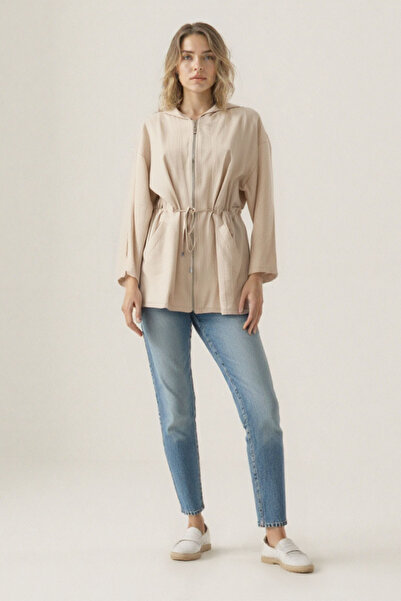 Vitrin Kapüşonlu Beli Büzgülü Fermuarlı İnce Ceket