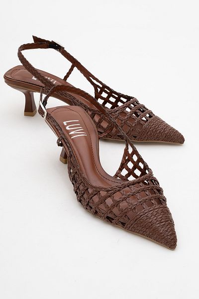LuviShoes HEAVEN Тъмнокафяви плетени дамски обувки с нисък ток с каишка