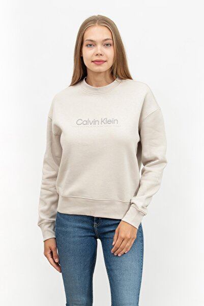 Calvin Klein سويت شيرت نسائي كاجوال من القطن بقصة عادية وشعار العلامة التجاري...