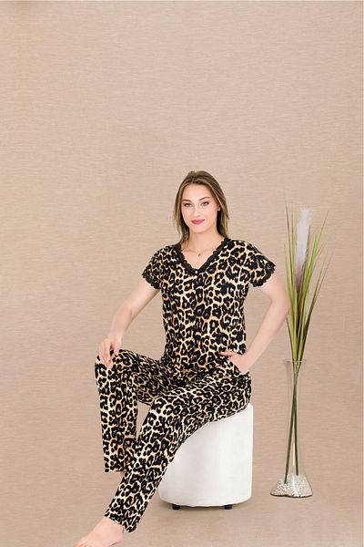 Lady Lingerie Short Sleeve Leopard Print Buttoned Women's Pajama Set