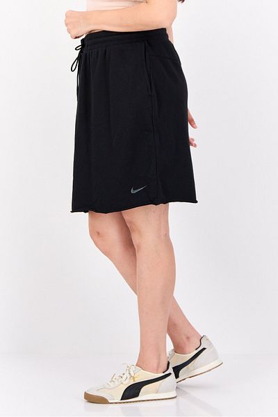 Nike Women Slim Fit Outdoor Skirts, Black