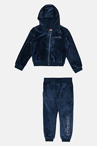 Ellesse طقم ملابس رياضية مكون من قطعتين بغطاء رأس وبنطال رياضي بشعار العلامة ...