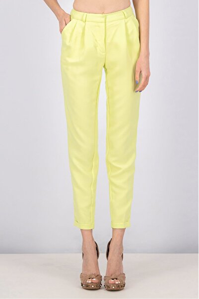 MOHITO Women Front Pocket Casual Pants, Apple Green