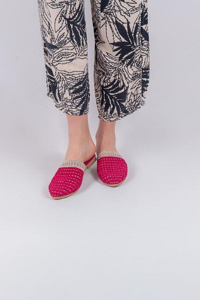 lovitto Closed Toe Colorful Knitwear Women's Slippers