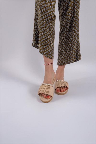 lovitto Pearl Detailed Gathered Women's Slippers