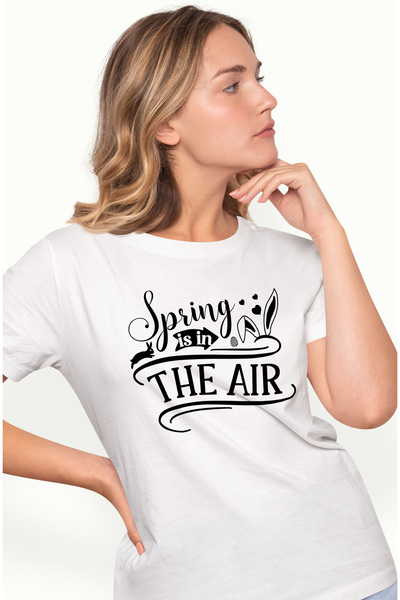 StoryGift Romania Tricou Femei cu ilustratie afisand un iepuras, inimioare si mesajul "Spring is i WHT_L