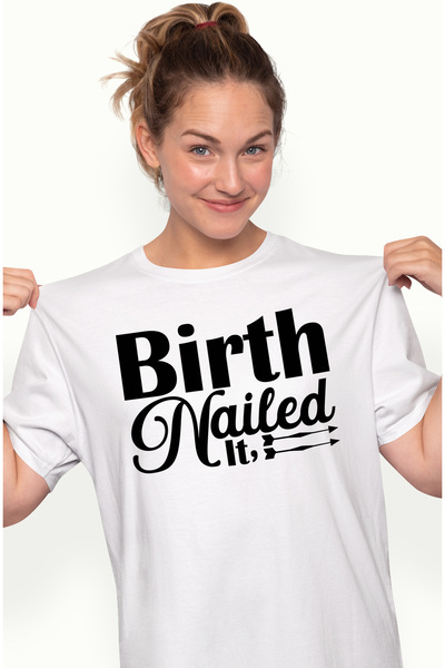 StoryGift Romania Tricou Femei cu 2 sageti si mesajul in engleza "Birth naile...