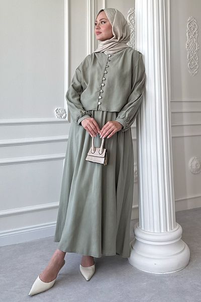 InStyle بدلة نعناع مع تنورة مطاطية بأزرار