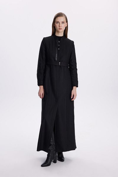Zühre Judge Collar Leather Detailed Black Overcoat 13574