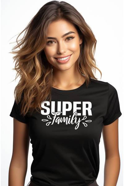 StoryGift Romania Tricou Femei pentru o familie iubita si buna cu mesajul "Su...