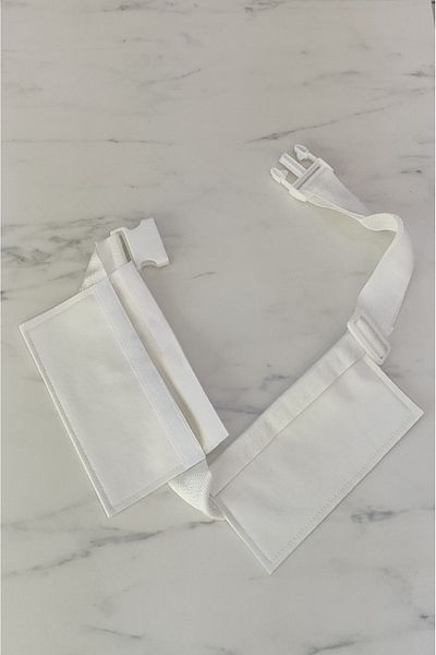 chulfa Hajj Umrah Leather Bag Ihram Holder 2 Compartments Waist Adjustable. Mobile Phone Wallet Holder.
