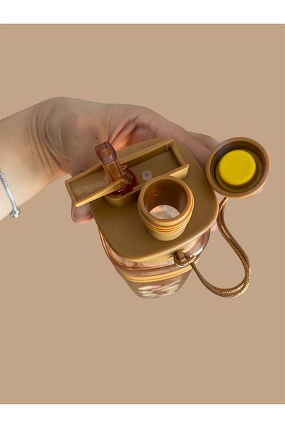 synshop Capybara capybara water bottle flask with 2 different drink compartments 700 ml