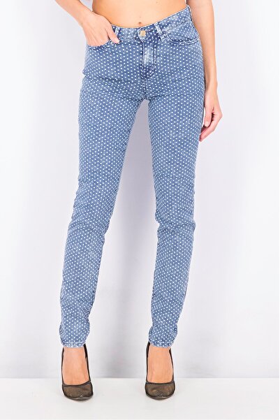 Guess بنطلون جينز نسائي ضيق منقط قابل للتمدد، أزرق