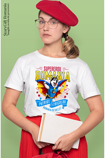 StoryGift Romania Women's T-shirt with Siberian Husky / Siberian Husky Dog in Captain Roman Costume,White_XL