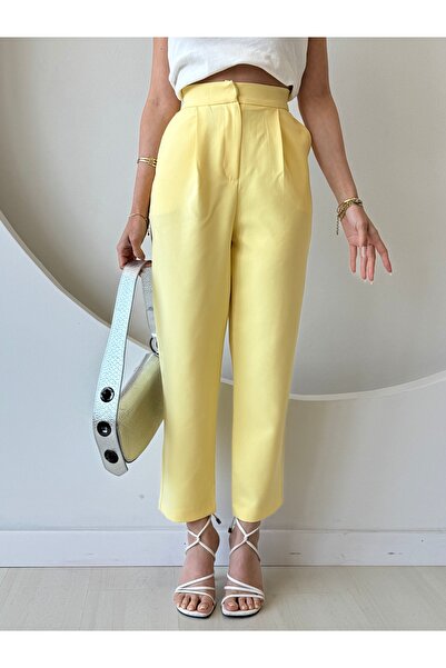 FEHUBLOOM Yellow Pleat Detailed Fabric Trousers