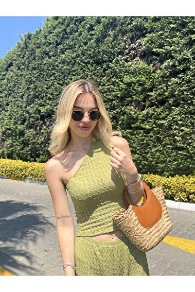 hazelin Γυναικεία μπλούζα με έναν ώμο από ύφασμα πράσινο φιστίκι Seersucker HZL25S-ZK13271