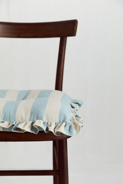 H&M Fırfırlı ve Pamuklu Minder