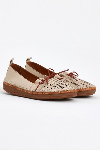 Venüs Pantofi confortabili din piele de damă bej - 23197131 y