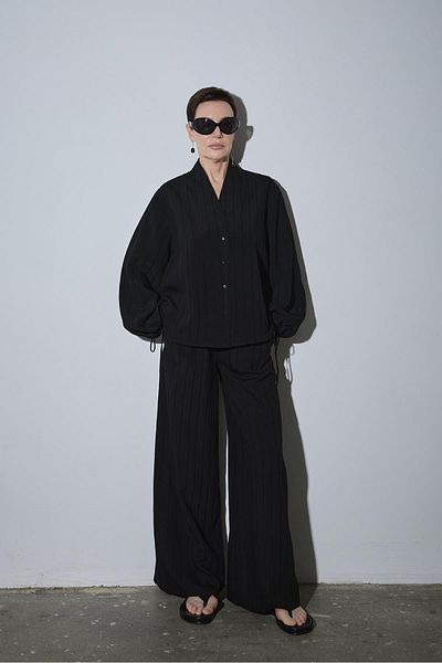 Suud Collection Black Alba V-Neck Shirt