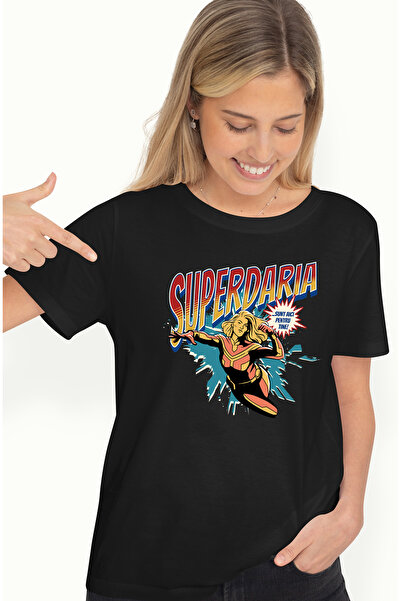 StoryGift Romania Tricou Femei Super Daria, SuperErou Sunt Aici Pentru Tine, cu imprimeu pe Fata, BLK_M