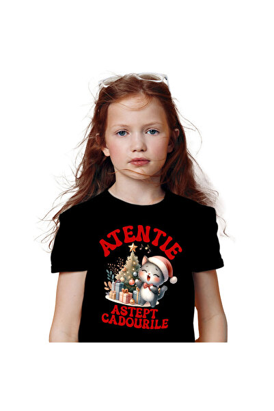 StoryGift Romania Tricou Copii cu Pisica Cu Caciula de Mos Cantand Langa Brad...