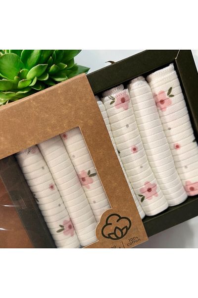 BYS TİCARET 100% Organic Cotton Baby Girl Mouth Wipes Set of 7 in Box