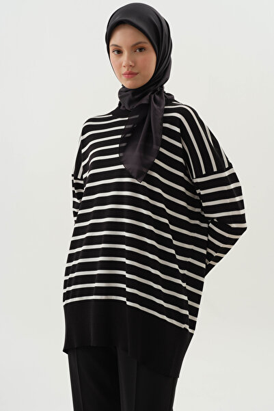Tuğba Çizgili Triko Kazak - Siyah