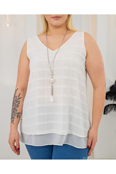 FUERTE XL Large Size V-Neck Chiffon Blouse with Pendant