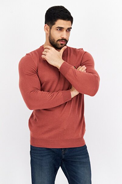 Lyle & Scott سترة رجالي بشعار العلامة التجارية وياقة دائرية، لون بني وردي