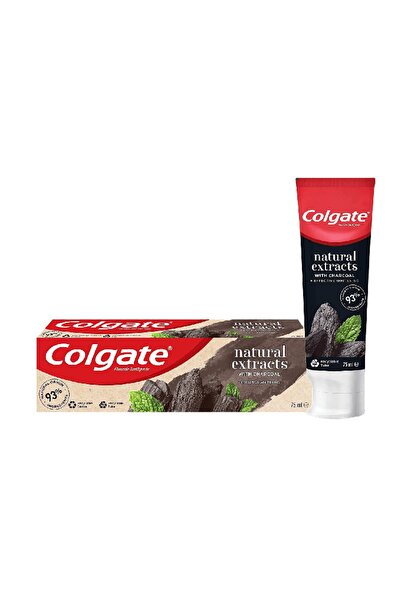 Colgate Colgate Toothpaste Natural Extracts Pure Clean with Charcoal 75ml
