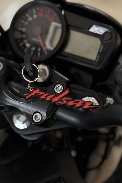 Banxtre Red Pulsar Keychain for Bajaj Pulsar Group (1 Pcs)