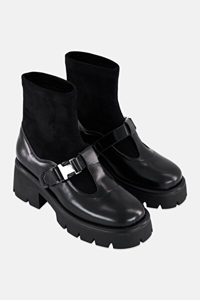 Steve Madden Women Chenil Slip On Ankle Boots, Black