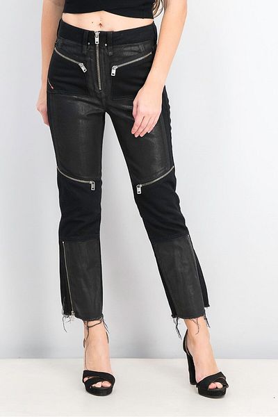 Diesel Women Regular Fit Textured Non,stretchable Denim Jeans, Black