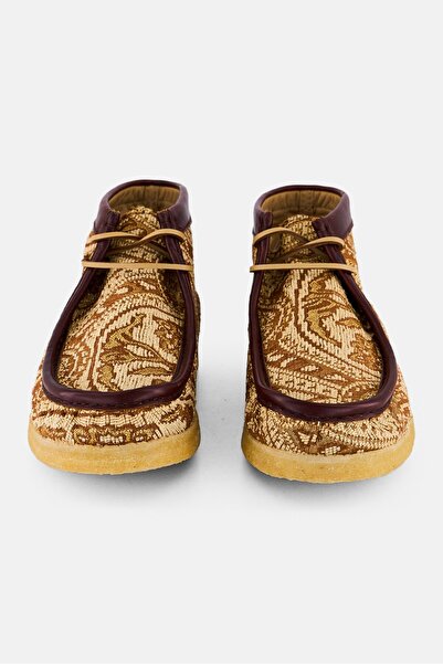 CLARKS Men Standard Wallabee Lace Up Ankle Boots, Multicolor