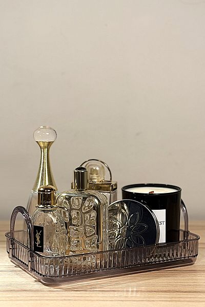 UNIQUE ME منظم المكياج وملحقات مستحضرات التجميل ورف الحمام باللون الرمادي (بولي كربونات متينة)