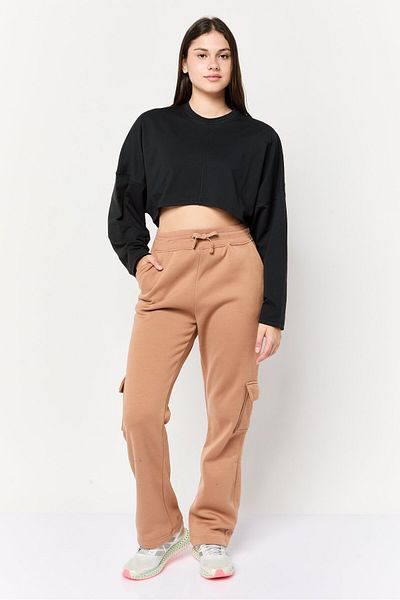 adidas Women Sportswear Fit Long Sleeve Crop Yoga Sweatshirt, Black