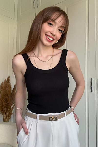 Dilay Gökoğlu Butik Askılı Fitilli Siyah Body