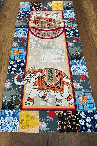 tarzınısec Ethnic Patterned Runner with Elephant Figure 40X140 cm
