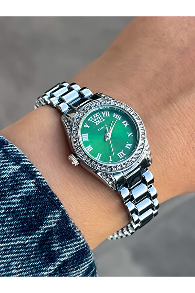 Clup Polo Women's Wristwatch and Bracelet - Square Case Design