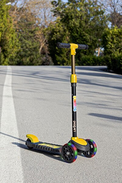 POZART Scooter Yeni Swing 3tekerli Led Işıklı 40Kğ Kapasiteli 3+Yaş Uygun