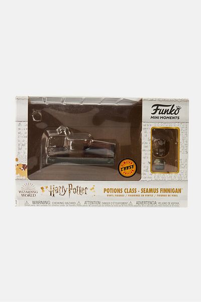 Funko Harry Potter Mini Moment Potion Class Seamus Finnigan Vinyl Figure