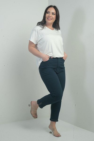 By Saygı Pantaloni de damă din pânză de mărime mare din lycra cu dungi cu picioare înguste