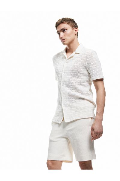 Koton Pocket Detailed Textured Bermuda Lace-Up Shorts