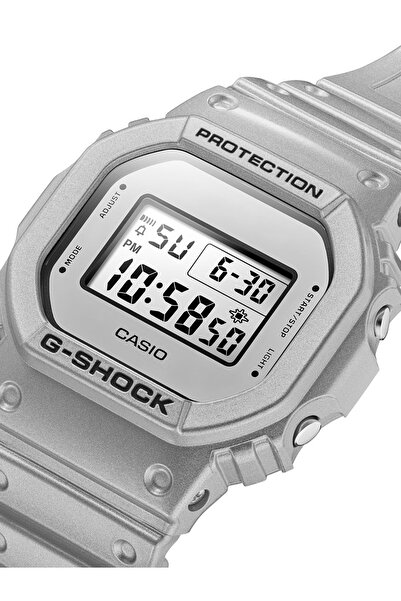 Casio Ceas bărbătesc DW-5600FF-8ER, cuarț, 43mm, 20ATM