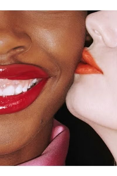 Gucci Glow & Care Shine Lipstick 514 Virgina Scarlett - the gucci red 0.06 oz/ 1.8 mL