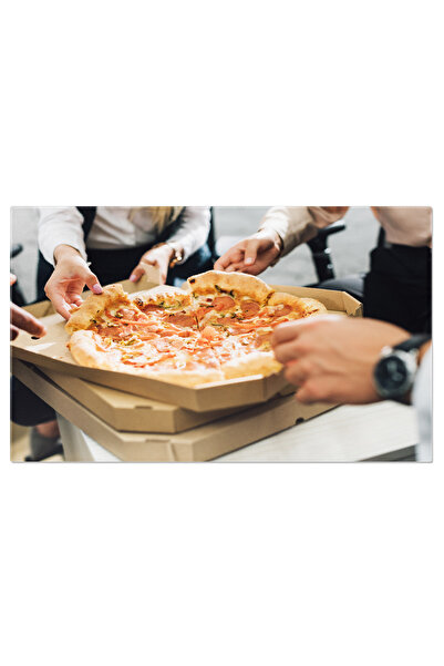 StoryGift Romania Tablou Canvas Apropiere Partiala A Colegilor Mancand Pizza ...